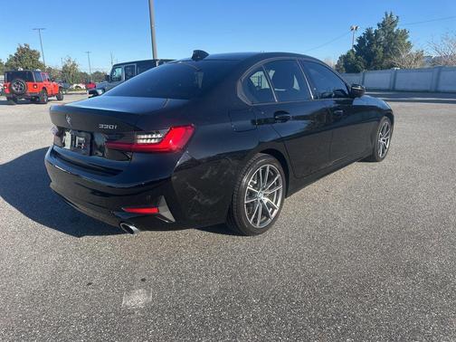 2019 BMW 330 330i