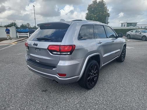 Billet Silver Metallic Clearcoat 2021 Jeep Grand Cherokee Altitude