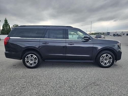 2025 Ford Expedition Max Active 4x4