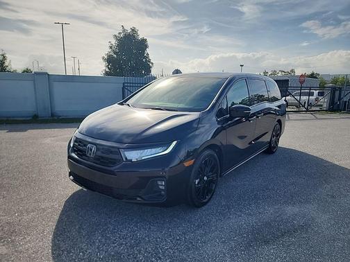 Crystal Black Pearl 2025 Honda Odyssey Sport-L