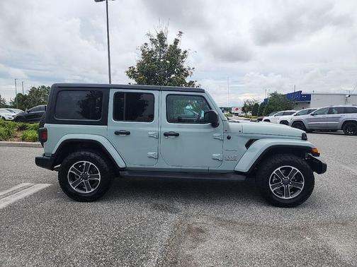 Sarge Green Clearcoat 2023 Jeep Wrangler 4-Door Sahara