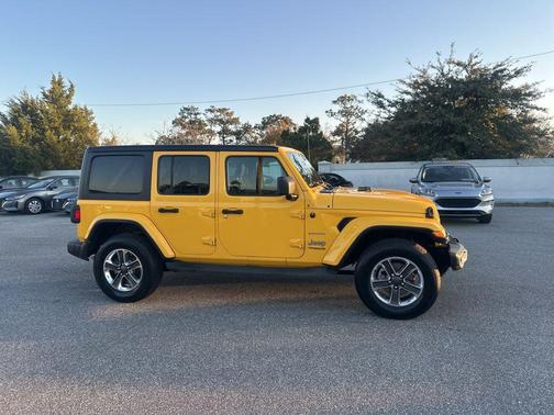 2021 Jeep Wrangler Unlimited Sahara