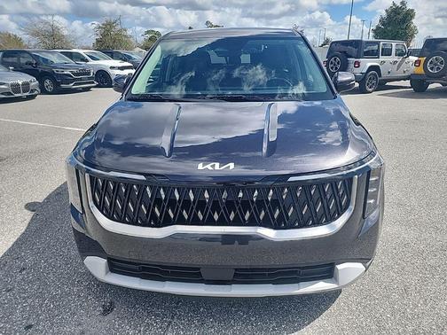 2025 Kia Carnival LXS