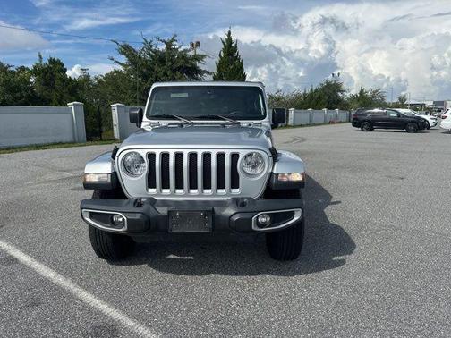 2023 Jeep Wrangler 4-Door Sahara
