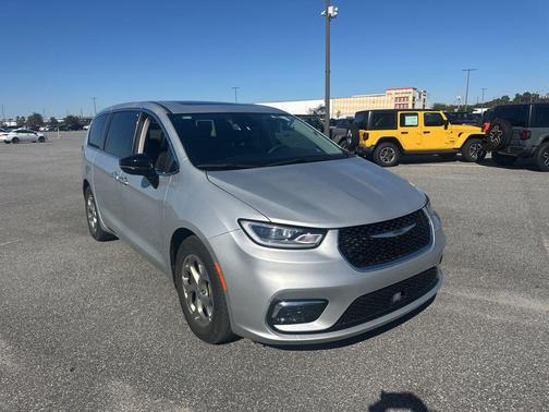 2024 Chrysler Pacifica Limited