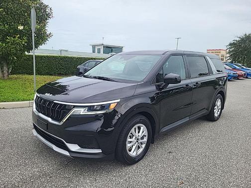 Aurora Black 2022 Kia Carnival LX