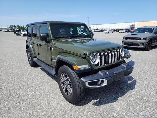 2024 Jeep Wrangler 4-Door Sahara