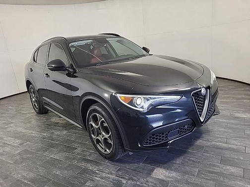 2019 Alfa Romeo Stelvio Sport