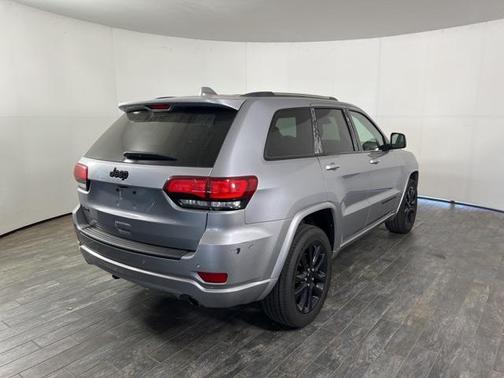 2021 Jeep Grand Cherokee Altitude