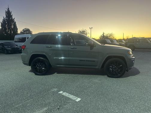 2021 Jeep Grand Cherokee Altitude