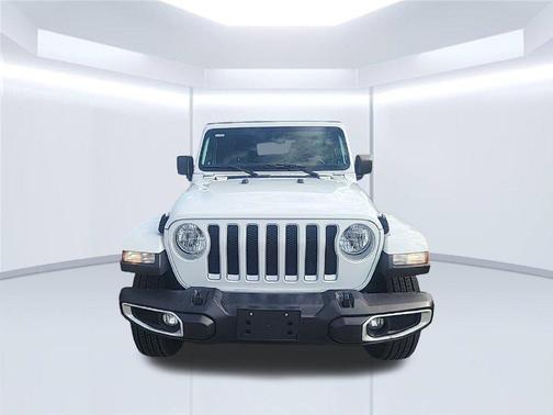 Bright White 2023 Jeep Wrangler 4-Door Sahara