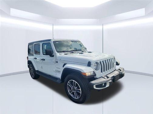 Bright White 2023 Jeep Wrangler 4-Door Sahara