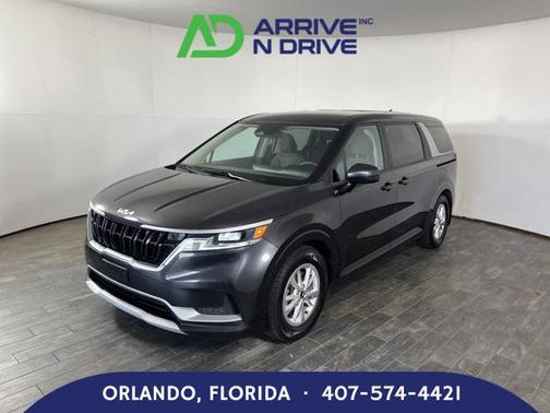 2022 Kia Carnival LX