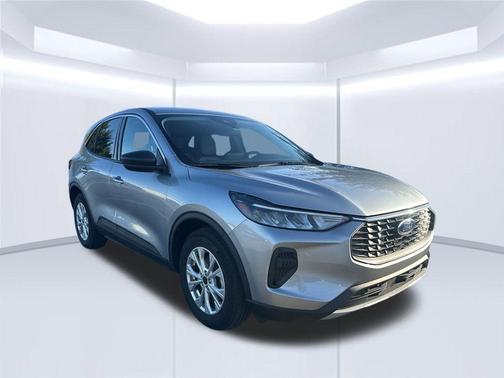 Iconic Silver Metallic 2024 Ford Escape Active
