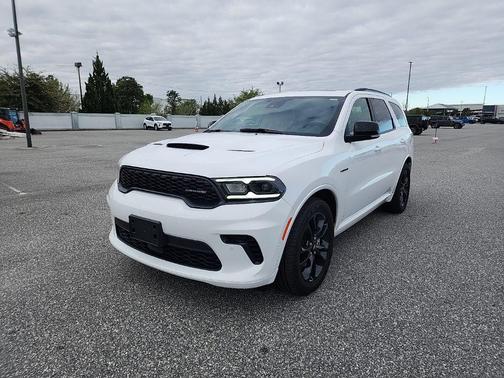 White Knuckle Clearcoat 2025 Dodge Durango R/T