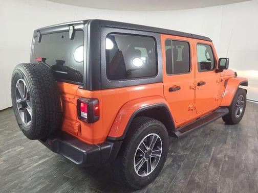 2023 Jeep Wrangler 4-Door Sahara