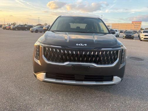 2025 Kia Carnival LXS