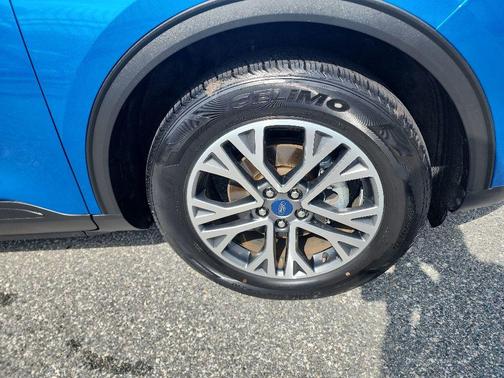 Velocity Blue Metallic 2021 Ford Escape SEL