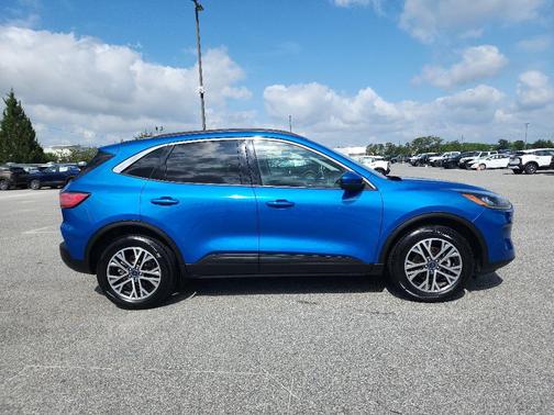 Velocity Blue Metallic 2021 Ford Escape SEL
