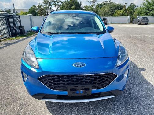 Velocity Blue Metallic 2021 Ford Escape SEL