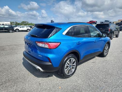 Velocity Blue Metallic 2021 Ford Escape SEL