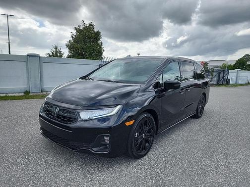 Crystal Black Pearl 2025 Honda Odyssey Sport-L