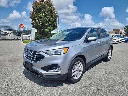 Carbonized Gray Metallic 2022 Ford Edge SEL