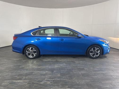 2021 Kia Forte EX