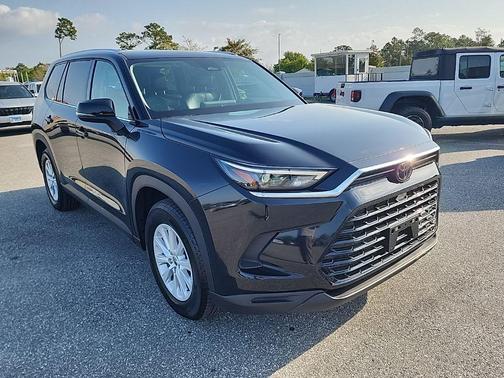 Midnight Black Metallic 2025 Toyota Grand Highlander XLE