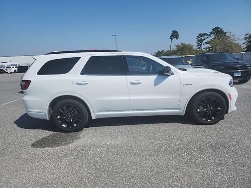 White Knuckle Clearcoat 2022 Dodge Durango R/T Plus