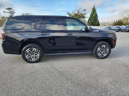 Black 2025 Chevrolet Tahoe 4WD Z71