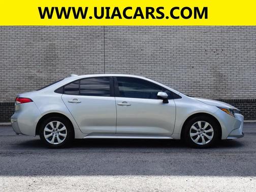 Classic Silver Metallic 2021 Toyota Corolla LE