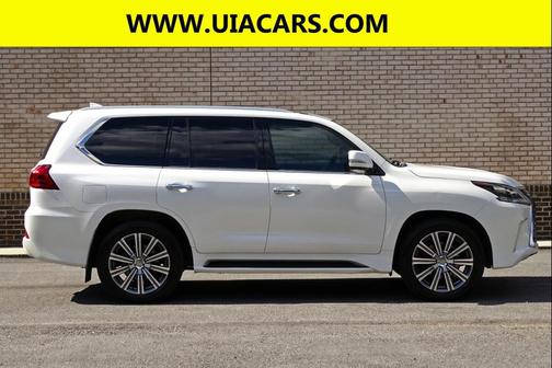 2016 Lexus LX 570 Base