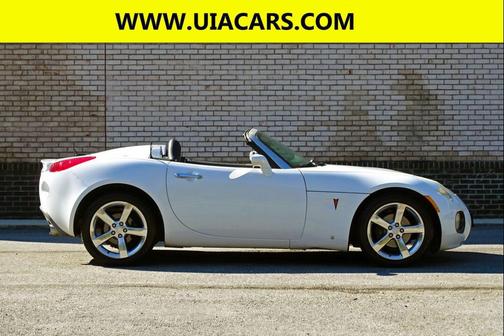 2008 Pontiac Solstice GXP 2D Roadster