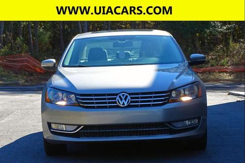 2013 Volkswagen Passat 2.5 SEL Premium