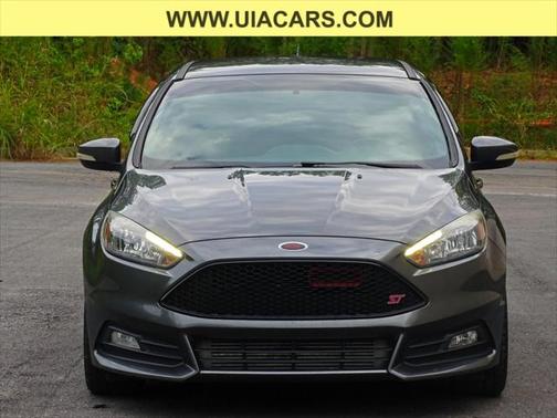 2017 Ford Focus ST ST