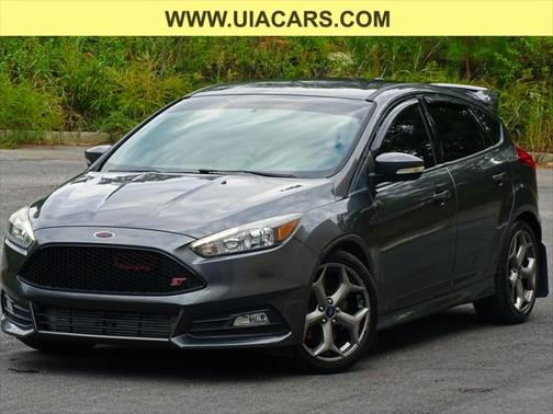 2017 Ford Focus ST ST
