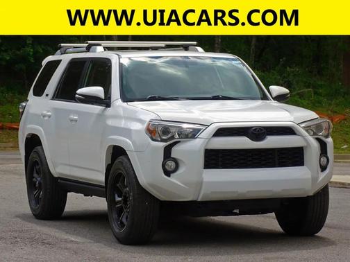 WHITE 2018 Toyota 4Runner SR5 Premium
