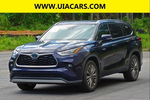 2020 Toyota Highlander Hybrid Platinum