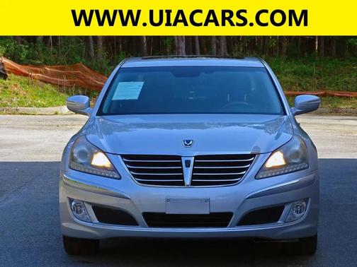 SILVER 2011 Hyundai Equus 4dr Sdn Ultimate