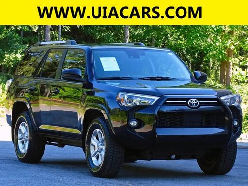 Midnight Black Metallic 2024 Toyota 4Runner SR5