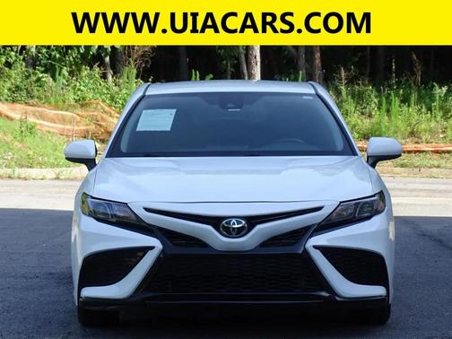 WHITE 2021 Toyota Camry SE