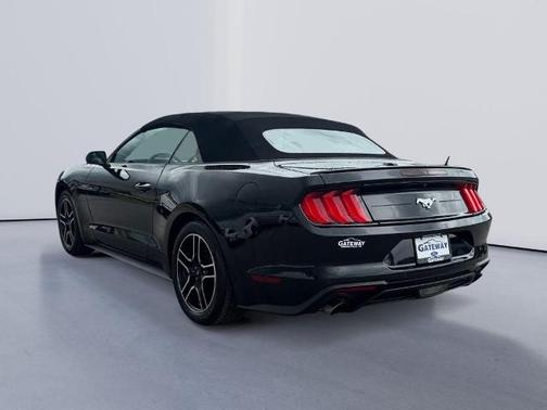 2021 Ford Mustang ECOBOOST PREMIUM