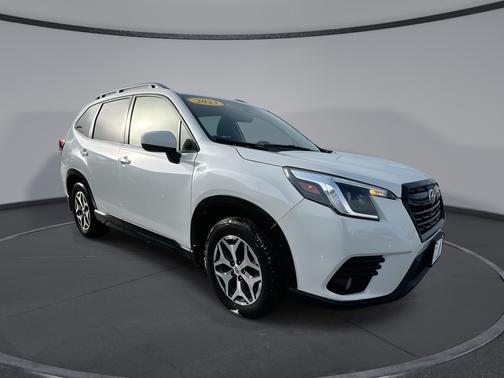 2023 Subaru Forester Premium
