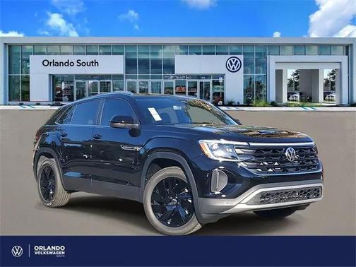 2026 Volkswagen Atlas Cross Sport 2.0T SE w/Technology