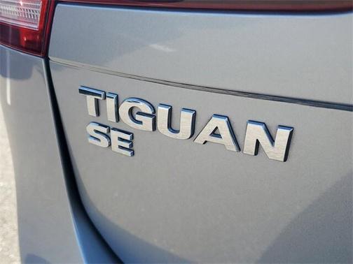 2020 Volkswagen Tiguan 2.0T SE