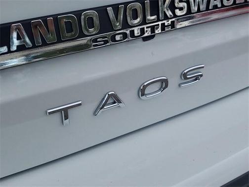 2025 Volkswagen Taos 1.5T S