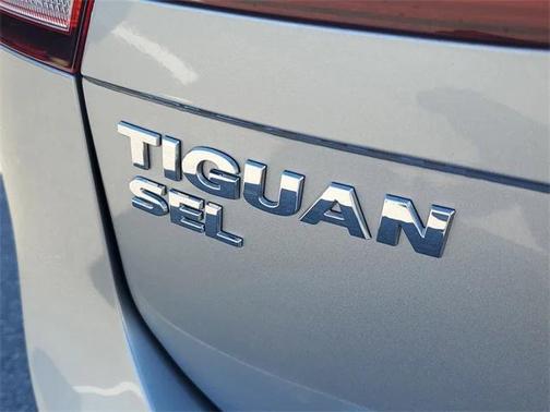 2020 Volkswagen Tiguan 2.0T SEL