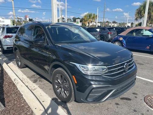2023 Volkswagen Tiguan 2.0T SE