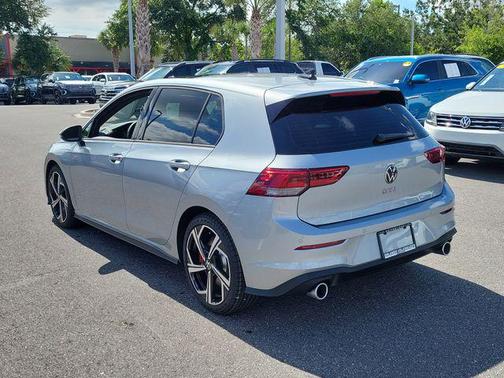 Alpine Silver 2026 Volkswagen Golf GTI 2.0T SE DSG